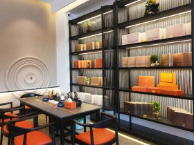 龙叙堂茶业引领中国茶界国潮风,颠覆国内传统式品茗待客之道