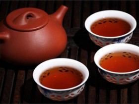 与陆羽茶经有关的茶诗妙句《咏采茶》赏析_关于采茶的诗句