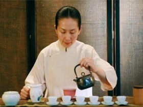 茶人王琼茶艺表演视频