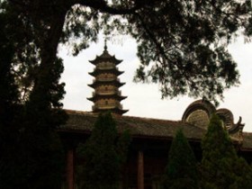 苏轼茶诗80首之《虔守霍大夫监郡许朝奉见和此诗复次前韵》赏析
