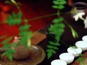 南宋连文凤致敬道潜僧人的茶诗《参寥泉》赏析
