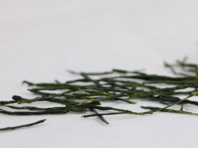 安化松针外形鉴别方式