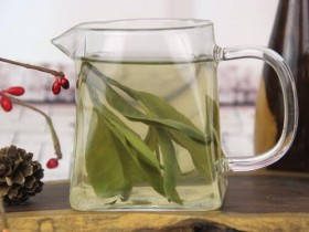 【感冒发烧可以喝苦丁茶吗】感冒了能喝苦丁茶吗_感冒期间可以喝苦丁茶吗